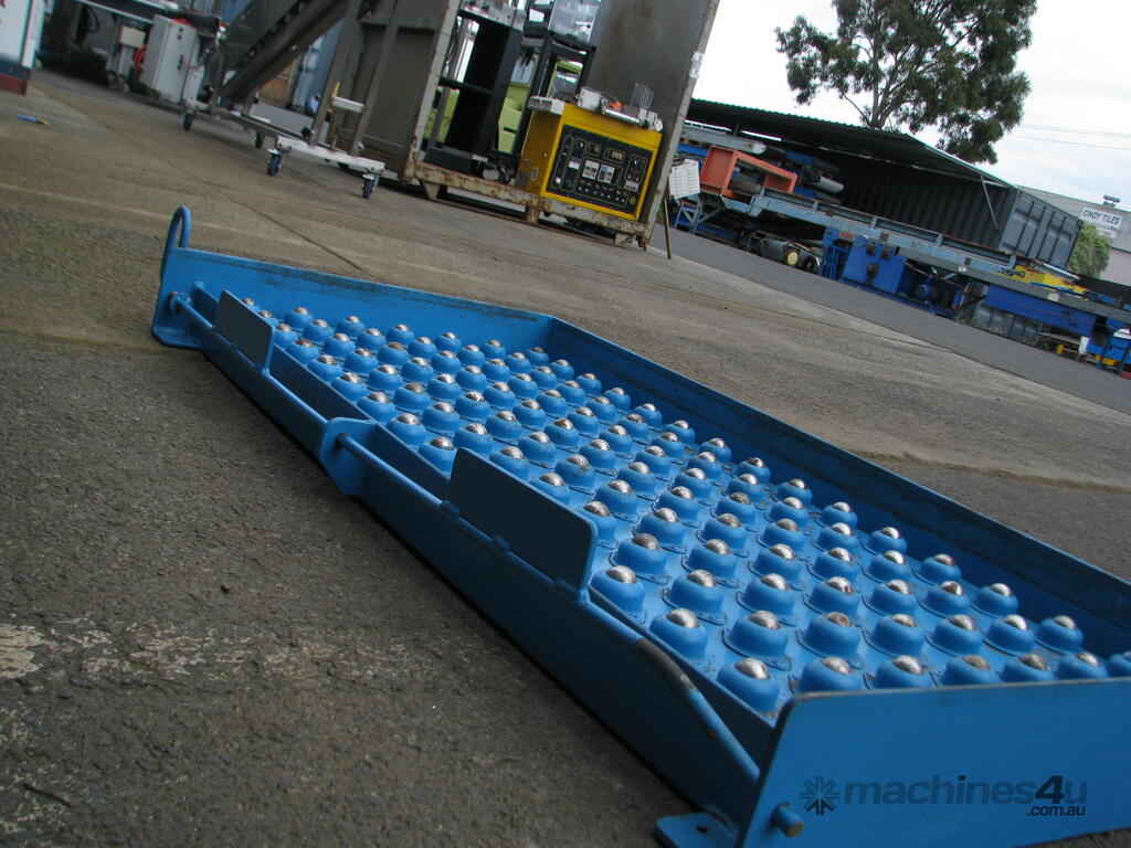 Used Ball Transfer Table Roller Ball Transfer Table - 1270 x 640mm ...