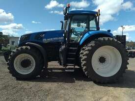 New Holland T8.390 - picture2' - Click to enlarge