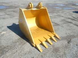 1065mm Bucket to suit Komatsu PC 200 - picture0' - Click to enlarge