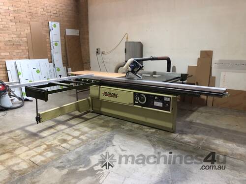 Sliding Table saw