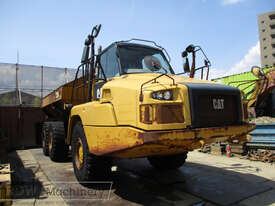 Caterpillar 725C Articulated Dump Truck - picture0' - Click to enlarge
