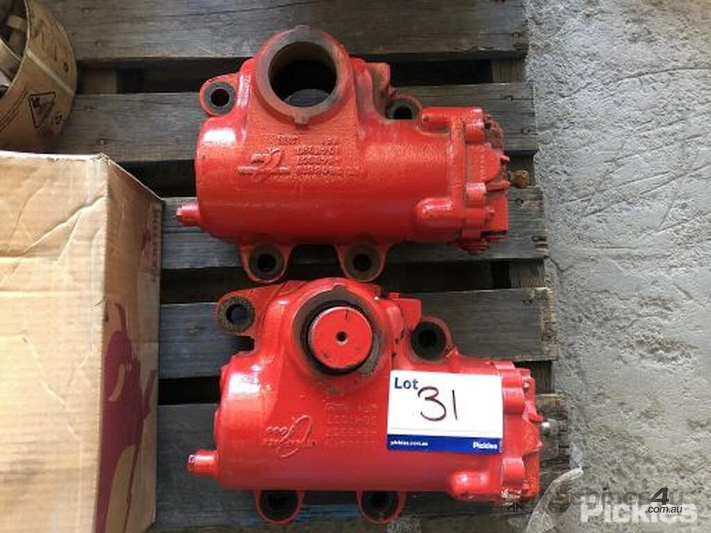 Buy Used 2 x Kenworth Steering Boxes Truck Body Parts in , Listed on Machines4u