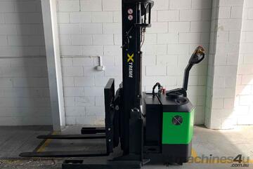 Xtreme Forklift Xtreme 1.5t Pallet Stacker