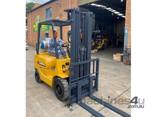 Cat Forklift 1.8 ton