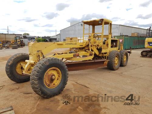 1972 Caterpillar 12E 17K Grader *CONDITIONS APPLY* 