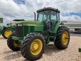 John Deere 7710 FWA/4WD Tractor - picture0' - Click to enlarge