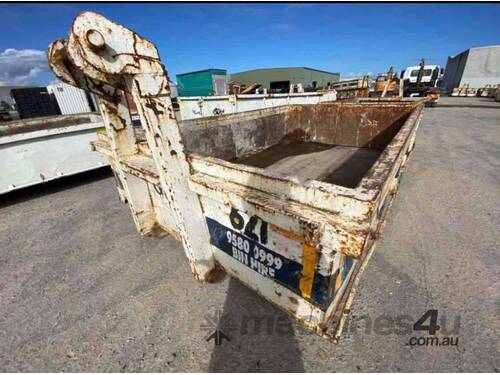caption 14 621 HOOKLIFT STEEL BIN. 6M3 STANDARD
