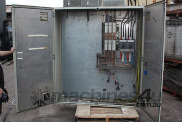 1000A power distribution control cabinet Redundant pair LC1F800 + 2X 630A SWITCH