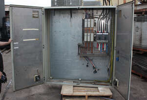 1000A power distribution control cabinet Redundant pair LC1F800 + 2X 630A SWITCH 1000A power distribution control cabinet Redundant pair LC1F800 + 2X 630A SWITCH