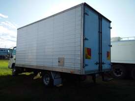 Small Pantech truck - picture2' - Click to enlarge