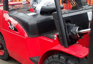 ACTIVE FORKLIFTS - Brand new Hangcha 4.5 ton container entry forklift 4.5m lift height 2 year warran