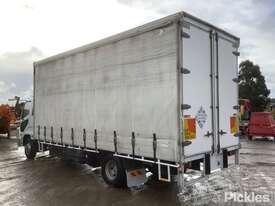 2013 Mitsubishi Fuso Fighter 1024 - picture2' - Click to enlarge