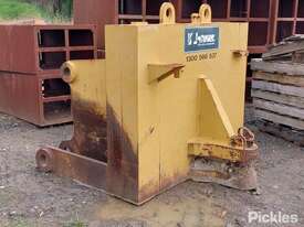 Caterpillar D11 Dozer Counter Weight - picture0' - Click to enlarge