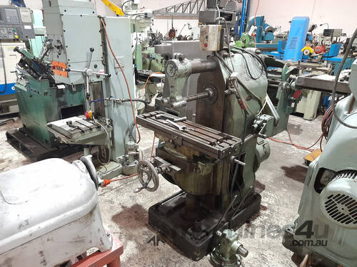 Denbigh Universal milling machine 