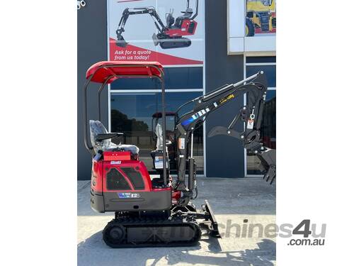 caption UHI 14HP Engine UME12 Mini Excavator Swing Boom, Expandable Track