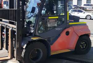 ACTIVE FORKLIFTS - Toyota 7 Ton Diesel forklift for sale- 4m mast dual wheels Side shift & Hydraulic