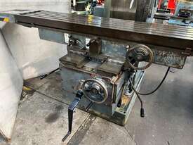 Pacific FU5-LA Universal Milling Machine 2000mm x 400mm table with accessories - picture2' - Click to enlarge