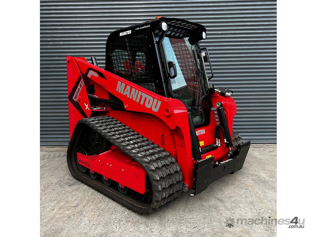 New 2022 manitou Manitou Track loader 1650RT with 4x1 bucket Tracked