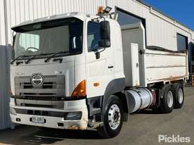 2007 Hino 700 Series - picture0' - Click to enlarge