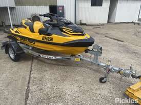 2022 Sea-Doo RXTX Jet Ski - picture0' - Click to enlarge