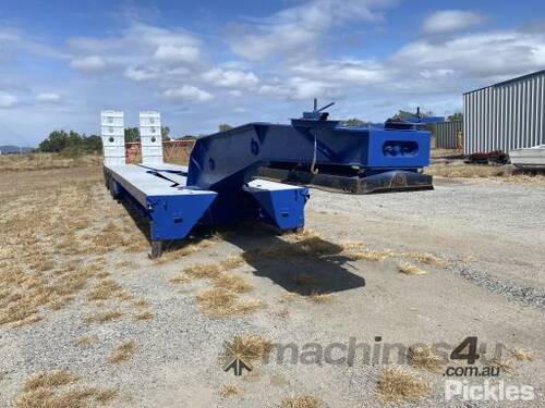 1996 Drake 4x8 Swing Wing 4 Row of 8 Swing Wing Low Loader Trailer