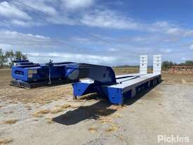 1996 Drake 4x8 Swing Wing 4 Row of 8 Swing Wing Low Loader Trailer - picture1' - Click to enlarge