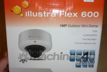   Illustra Flex 600 Mini Dome IP / CCTV Outdoor Security Camera