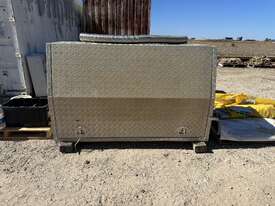 Aluminum Tool Box - picture0' - Click to enlarge