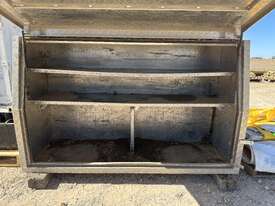 Aluminum Tool Box - picture1' - Click to enlarge