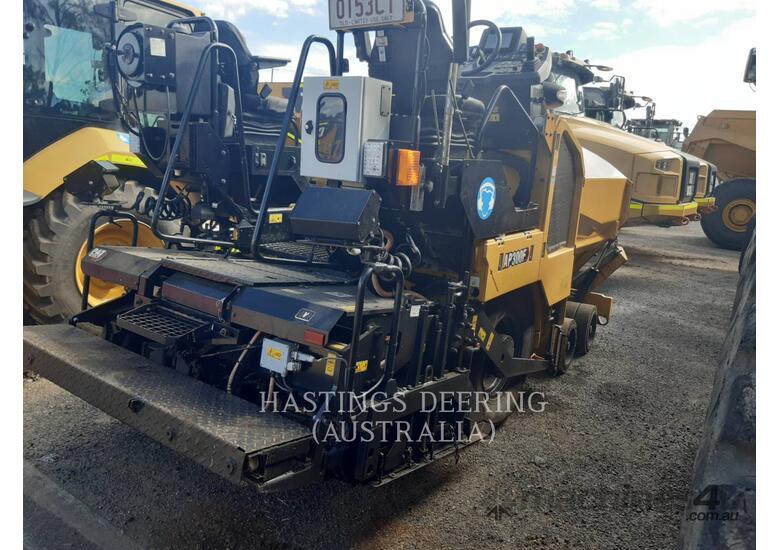 caption CAT AP300FLRC Asphalt Pavers