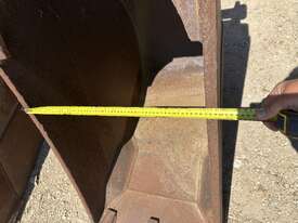 1 x Trench Bucket - picture0' - Click to enlarge