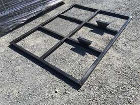 Skid Steer Leveling Bar - picture1' - Click to enlarge