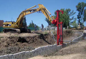 GANZ - Fambo HR 1000 Hydraulic Impact Hammer