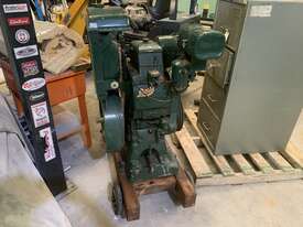 Lister Stationary Engine - picture0' - Click to enlarge