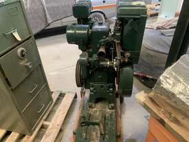 Lister Stationary Engine - picture2' - Click to enlarge