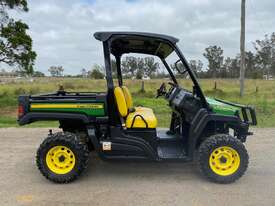 John Deere XUV865M ATV All Terrain Vehicle - picture0' - Click to enlarge