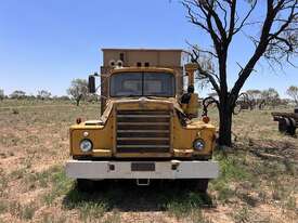 1967 MACK R-600 Truck with Grain Bin  - picture1' - Click to enlarge