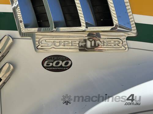 2014 Mack Superliner CLXT   6x4 Prime Mover