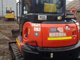 FOCUS MACHINERY - 2020 KUBOTA U55 EXCAVATOR WITH CABIN 5.5T - picture2' - Click to enlarge