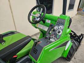 2019 Used Avant 423 Articulated Mini Loader - picture2' - Click to enlarge