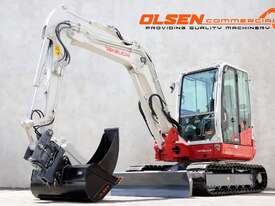 2023 Takeuchi TB250-2 5T Excavator - picture0' - Click to enlarge