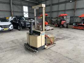 Crown 30W.66 Walk Behind Forklift Electric - picture1' - Click to enlarge