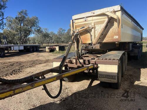 Macol Side Tipper & 2004 GTE Dolly