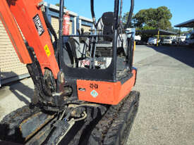 Kubota 3.3T Tilt Head Excavator - picture0' - Click to enlarge