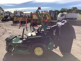 2018 John Deere Z920M Zero Turn Ride On Mower - picture2' - Click to enlarge