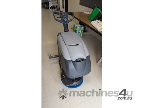 Refurbished - Nilfisk sc 400 Scrubber