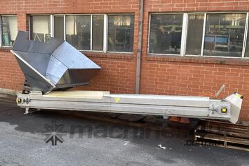 Food Grade Stainless Motorised 1.5kW Cleated Tract-R 395 x 5500 rubber belt conveyor elevator