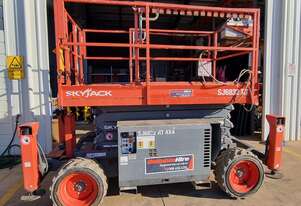32ft Diesel Rough Terrain 4x4 Scissor Lift