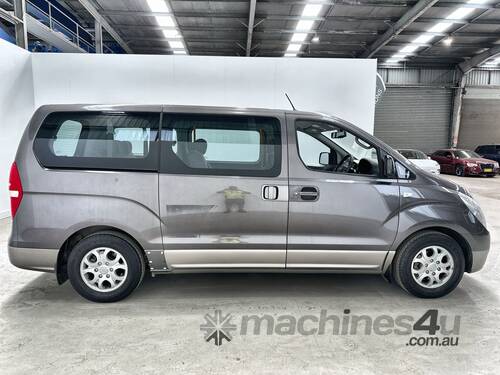 2012 Hyundai iMax 8-Seater (Petrol) (Auto)