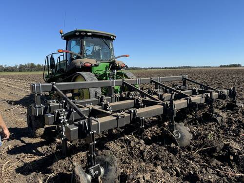 caption Ex-Demo Model Opportunity: 6 Row Warrior Disc Ripper! Ready for Inspection!